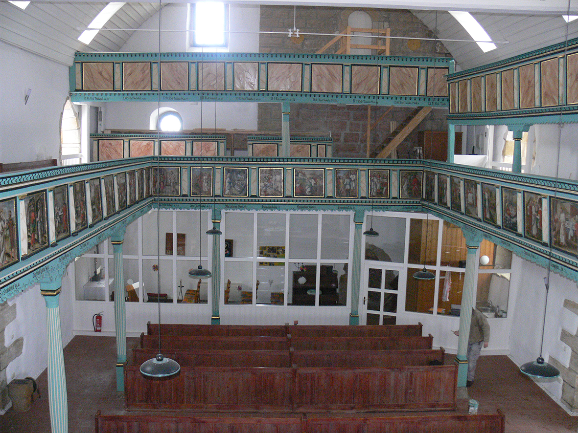 Ermstedt, Kirche - Emporen nach der  Restaurierung